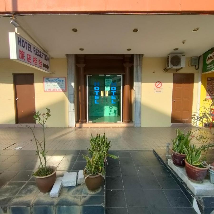 Best One Hotel Malacca Εξωτερικό φωτογραφία
